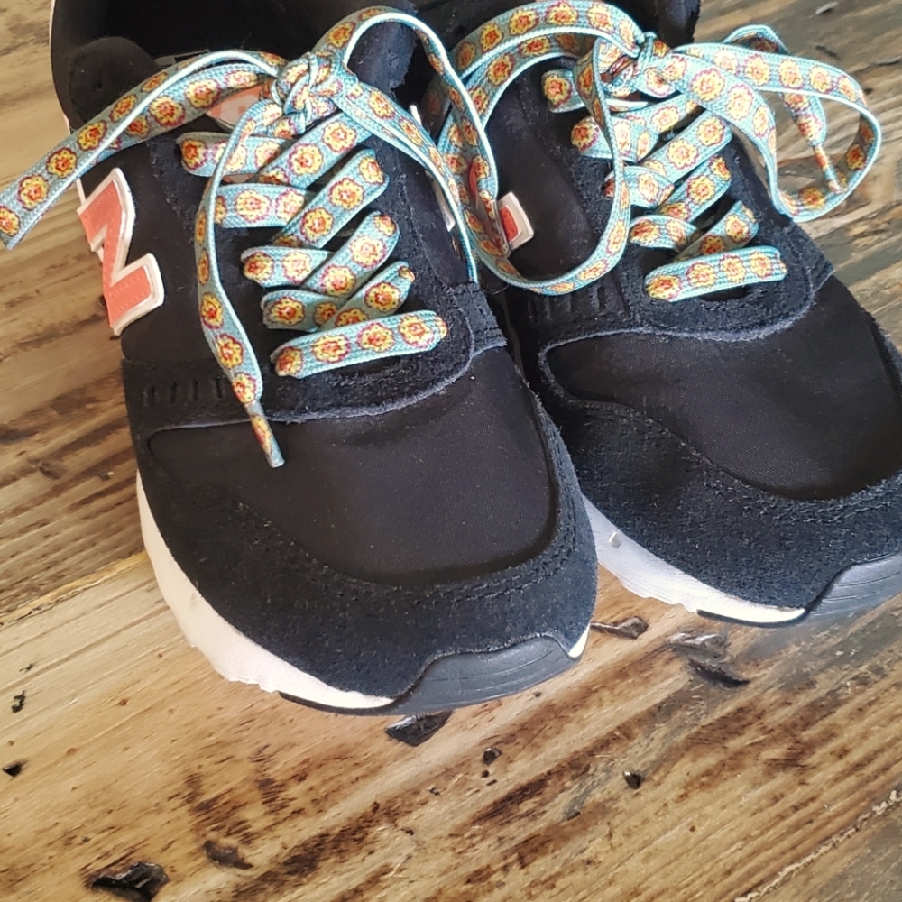 New Balance women's 7.5 like new.